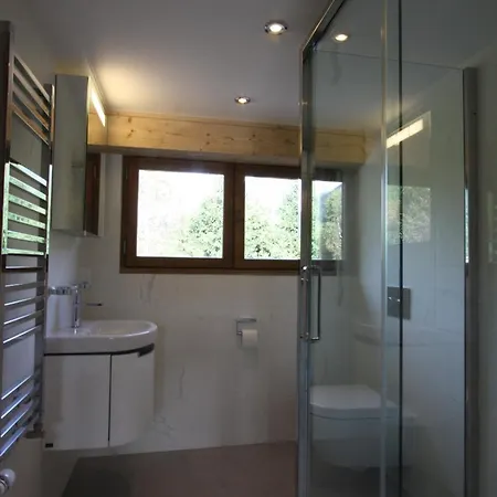 Chalet Les Brimbelles - All Year Chalet *