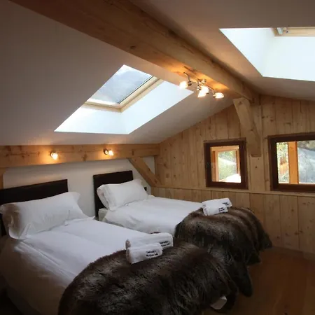 Chalet Les Brimbelles - All Year Chalet Chamonix